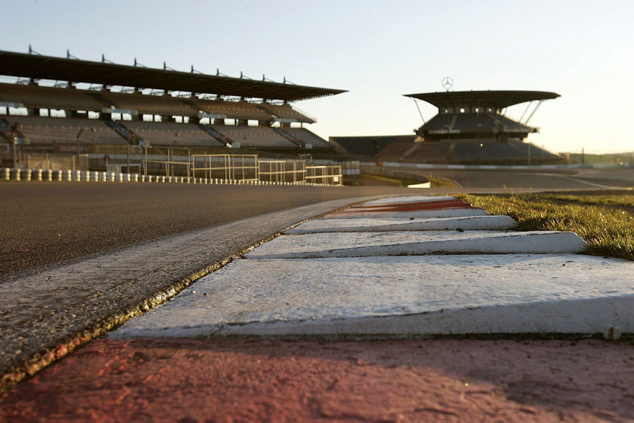 Nurburgring-ul este de vânzare - 120 milioane de euro pentru tot complexul - Poza 18