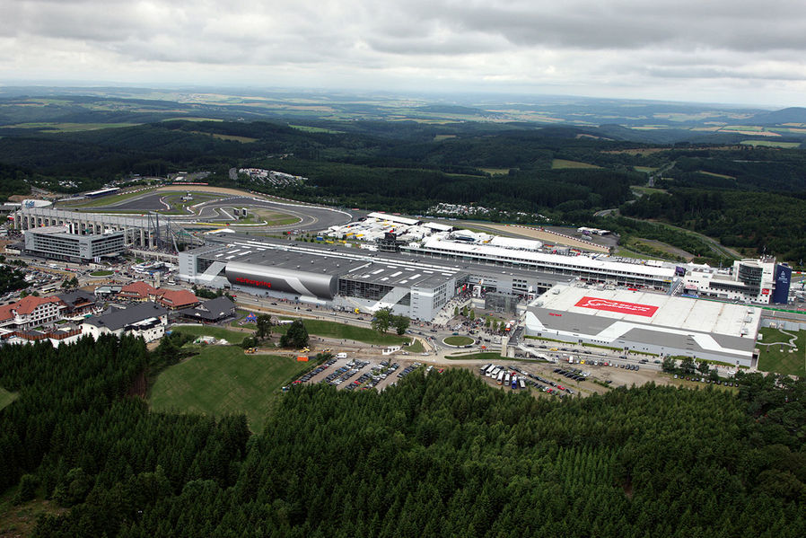 Nurburgring-ul este de vânzare - 120 milioane de euro pentru tot complexul - Poza 11