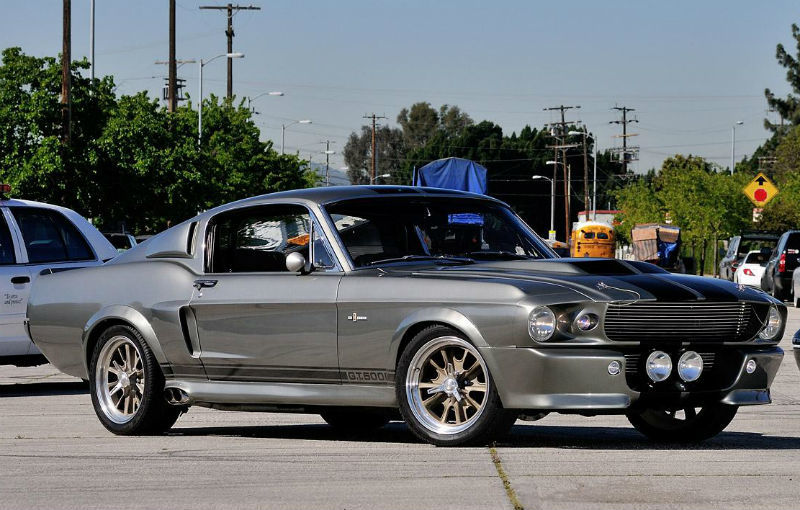 Ford Mustang GT 500 „Eleanor”, vedeta filmului „Gone in 60 seconds”, s-a vândut pentru un milion de dolari - Poza 1