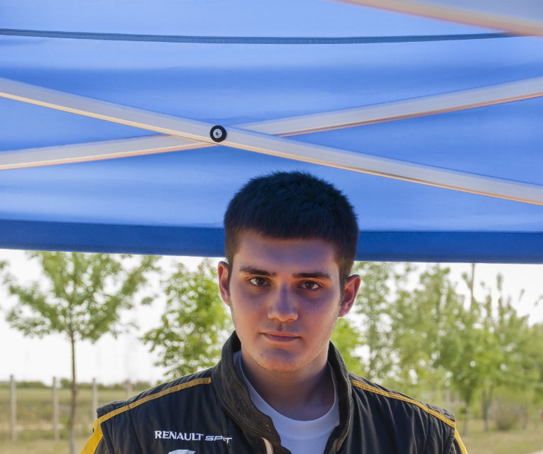 Salvatore Arcarese, singurul reprezentant al României în Clio Cup, a testat un Clio RS la Ciolpani - Poza 18