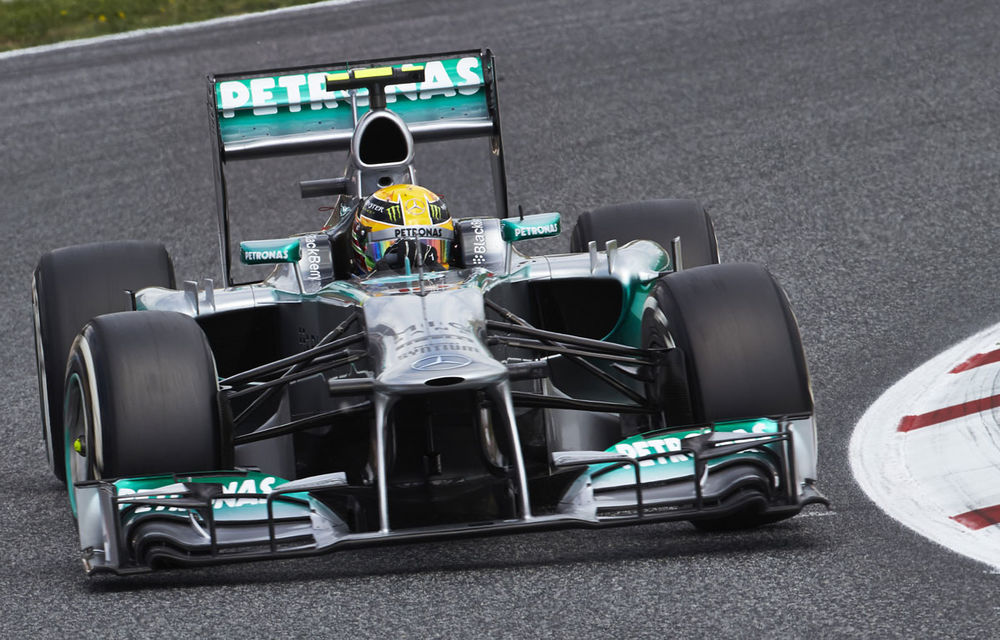 Mercedes riscă să fie exclusă din sezonul 2013 pentru testul efectuat cu Pirelli - Poza 1