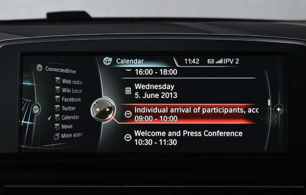 BMW lansează o nouă versiune a lui ConnectedDrive în toamnă şi o integrează standard pe toată gama - Poza 36