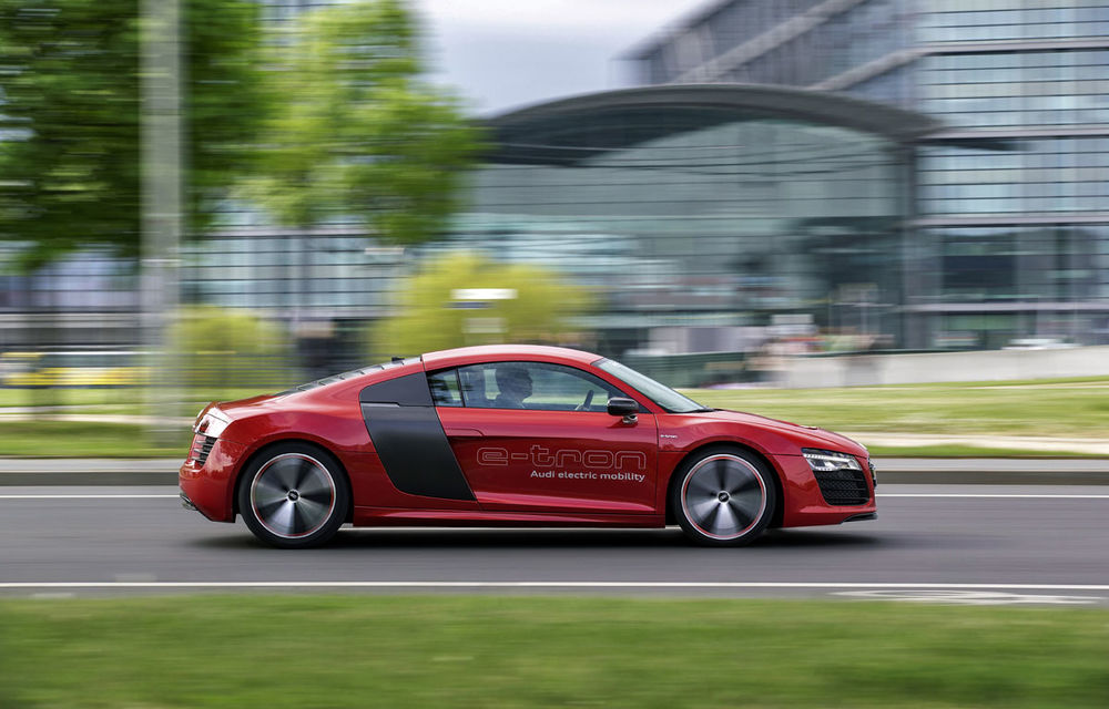 REPORTAJ: Salt în viitor cu Audi R8 electric - Poza 13