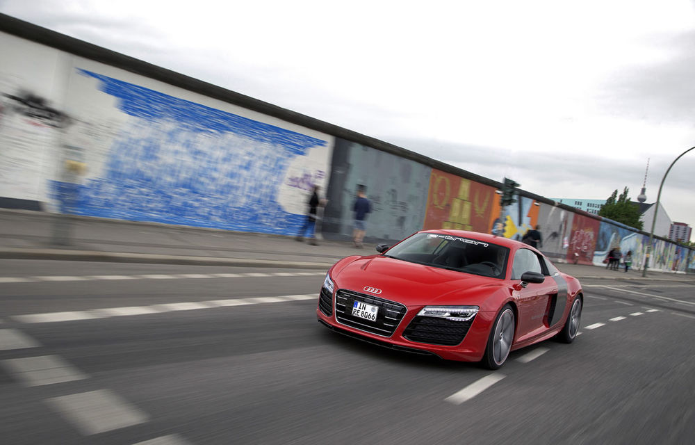 REPORTAJ: Salt în viitor cu Audi R8 electric - Poza 16