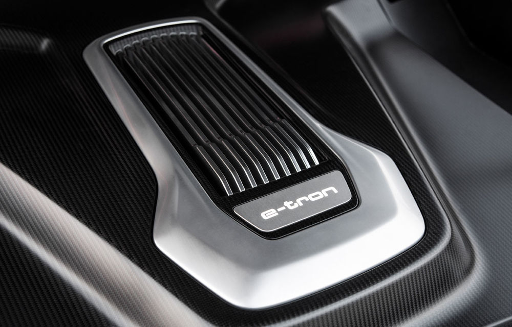 REPORTAJ: Salt în viitor cu Audi R8 electric - Poza 25