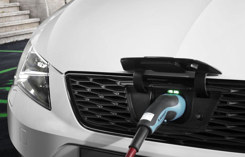 Seat Leon Verde Plug-in Hybrid - conceptul unui hibrid cu consum de 1.6 litri/100 km - Poza 4