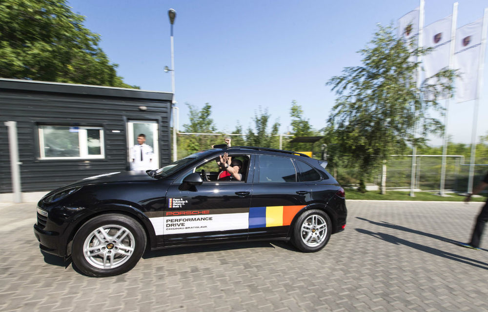 Aventuri în Europa de Est: 1500 de kilometri cu un Cayenne Diesel S în Porsche Performance Drive 2013 - Poza 11