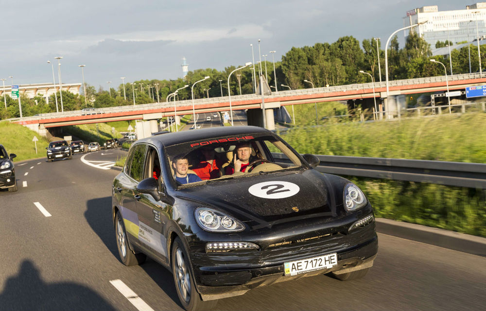 Aventuri în Europa de Est: 1500 de kilometri cu un Cayenne Diesel S în Porsche Performance Drive 2013 - Poza 48
