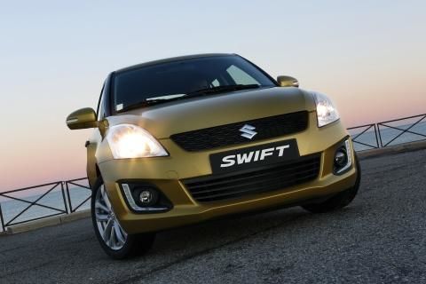 Suzuki Swift facelift, primele imagini ale versiunii restilizate - Poza 8