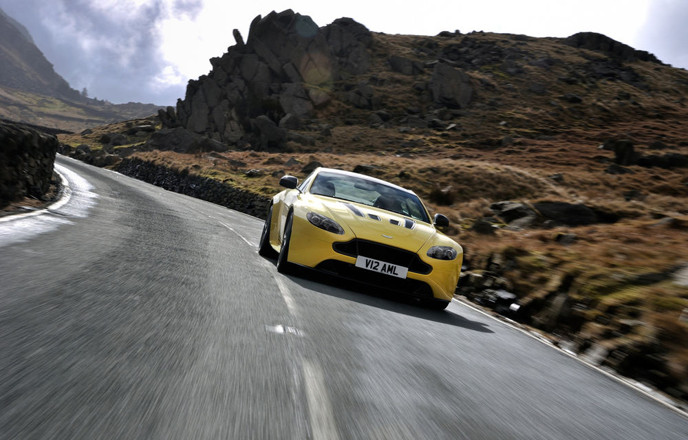 OFICIAL: Aston Martin V12 Vantage S devine cel mai rapid Vantage din istorie - Poza 6