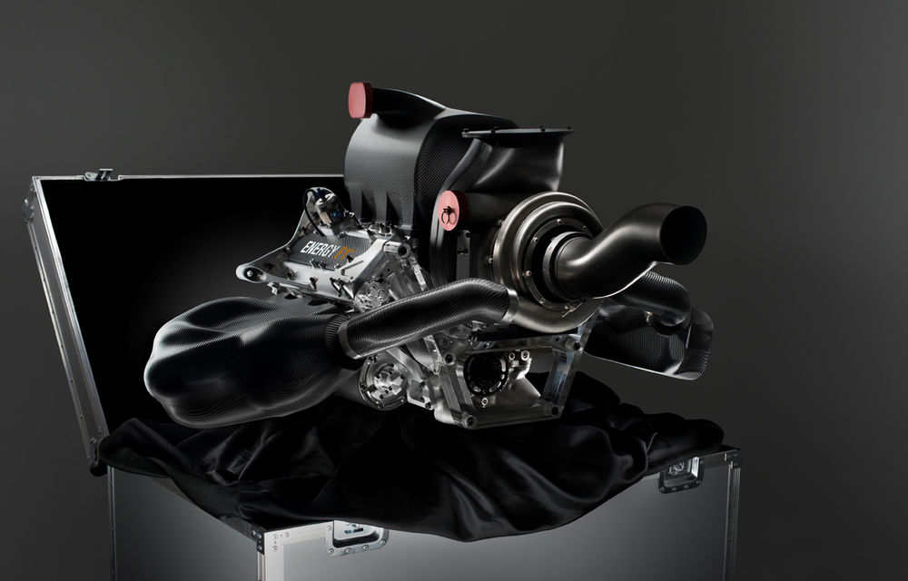 Renault a prezentat oficial motorul V6 Turbo pentru sezoanele viitoare ale Formulei 1 - Poza 1