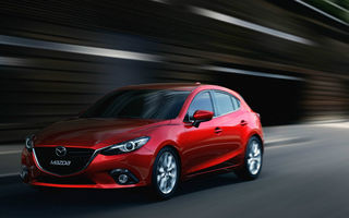 Mazda3 va avea o variantă sedan şi o versiune hibrid
