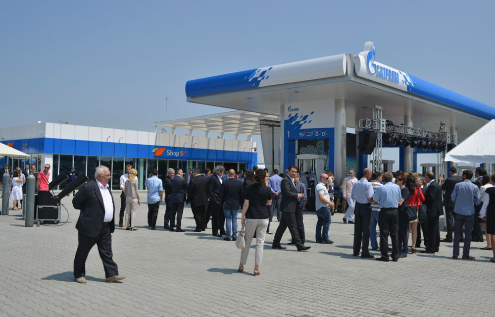 Gazprom a inaugurat oficial lanţul său de staţii de alimentare din România - Poza 2