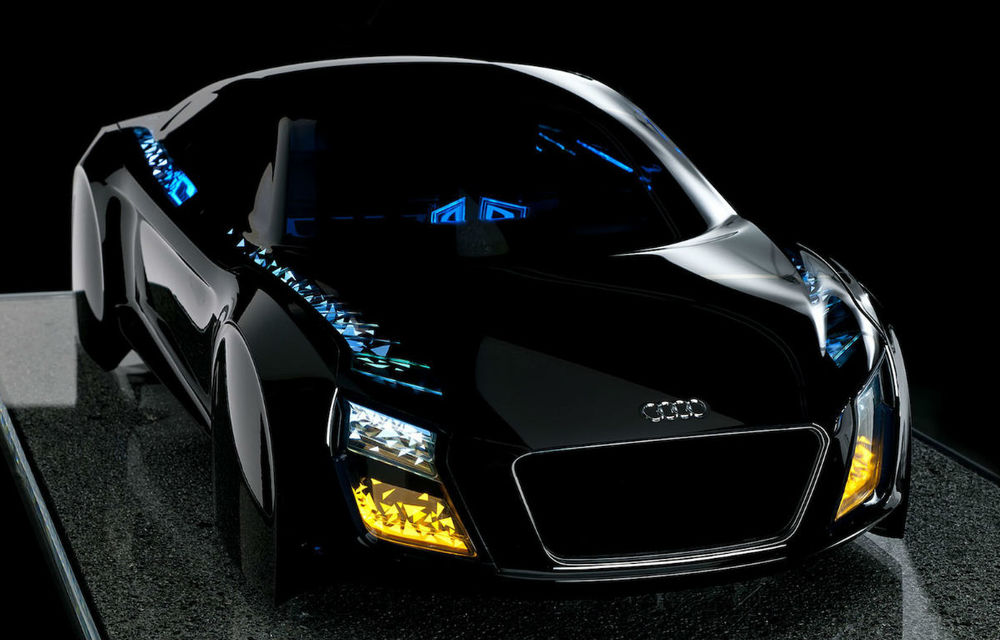 Audi A8 facelift va dispune de faruri cu tehnologie LED Matrix - Poza 1