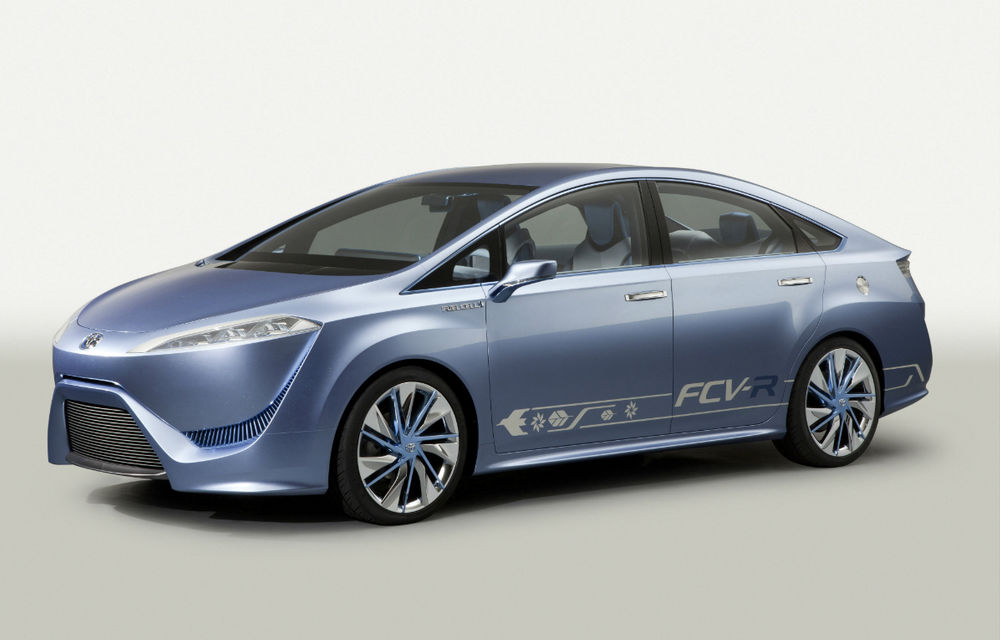 Toyota va lansa în 2014 un model cu zero emisii de carbon şi 480 kilometri autonomie - Poza 1