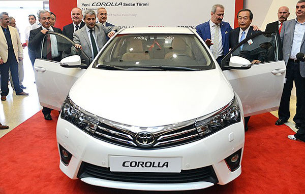 Primul Corolla sedan de generaţie nouă a fost produs la fabrica Toyota din Turcia - Poza 1