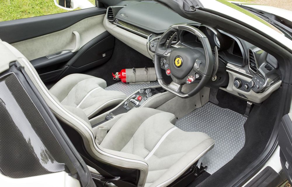 Ferrari aduce două exemplare personalizate la Goodwood - Poza 3