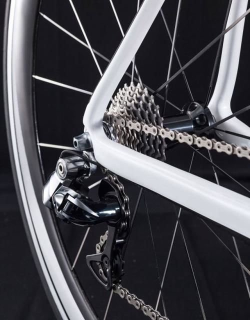 Lexus lansează o bicicletă de performanţă: F Sport Road Bike - Poza 6