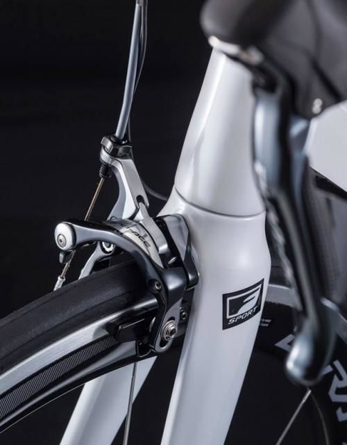 Lexus lansează o bicicletă de performanţă: F Sport Road Bike - Poza 8