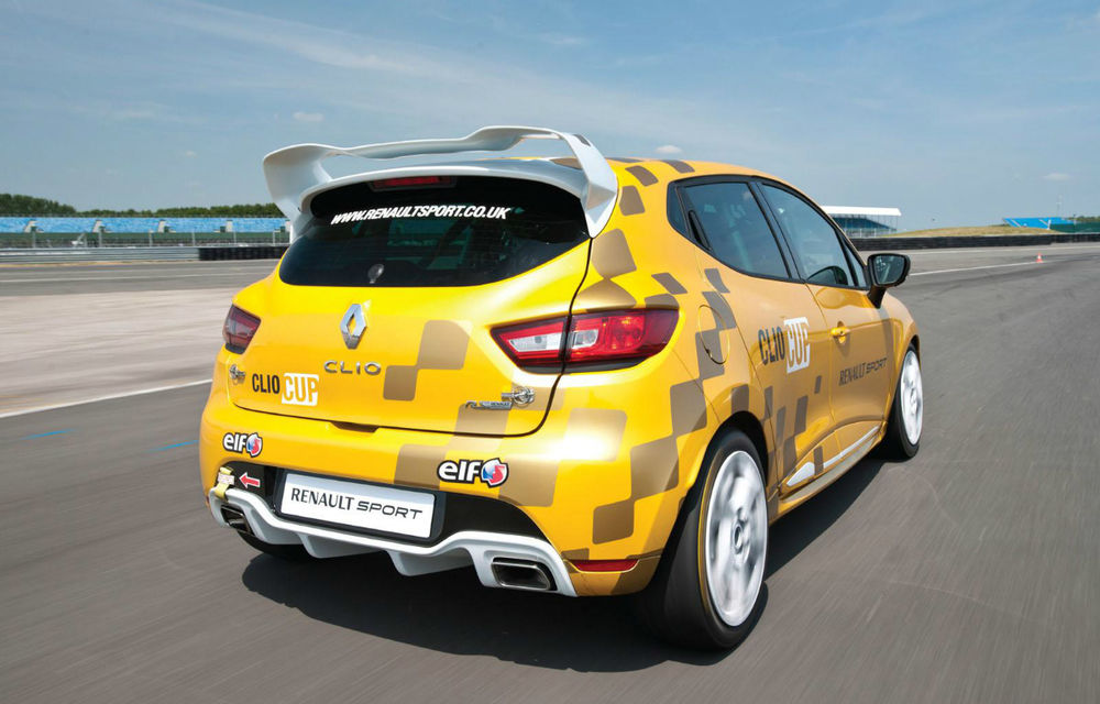Renault Clio Cup, primele imagini şi informaţii ale versiunii de competiţie a lui Clio RS - Poza 2