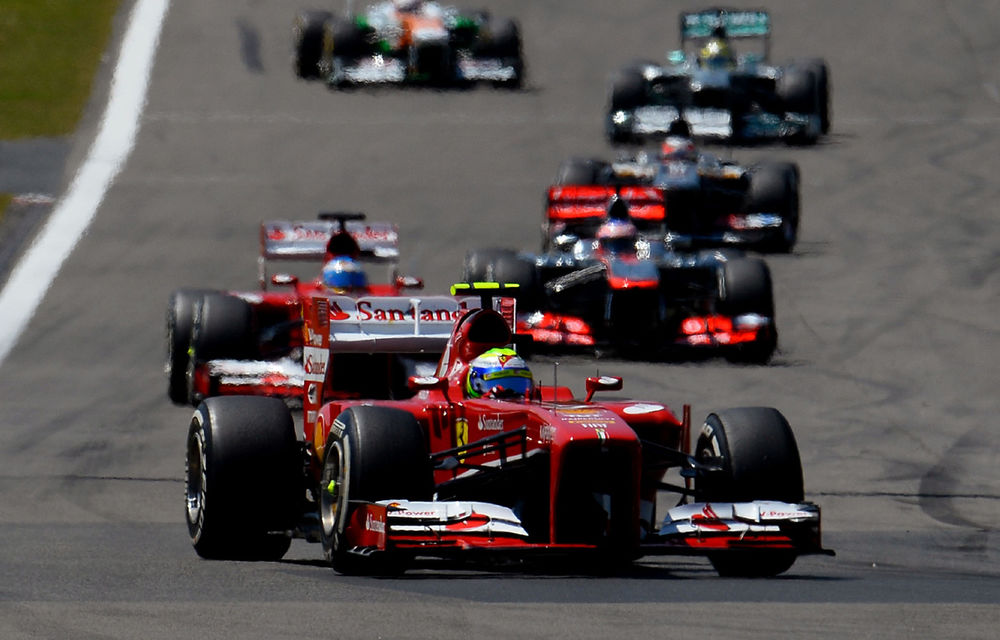 Ferrari şi Lotus ar putea fi avantajate de noile pneuri Pirelli - Poza 1