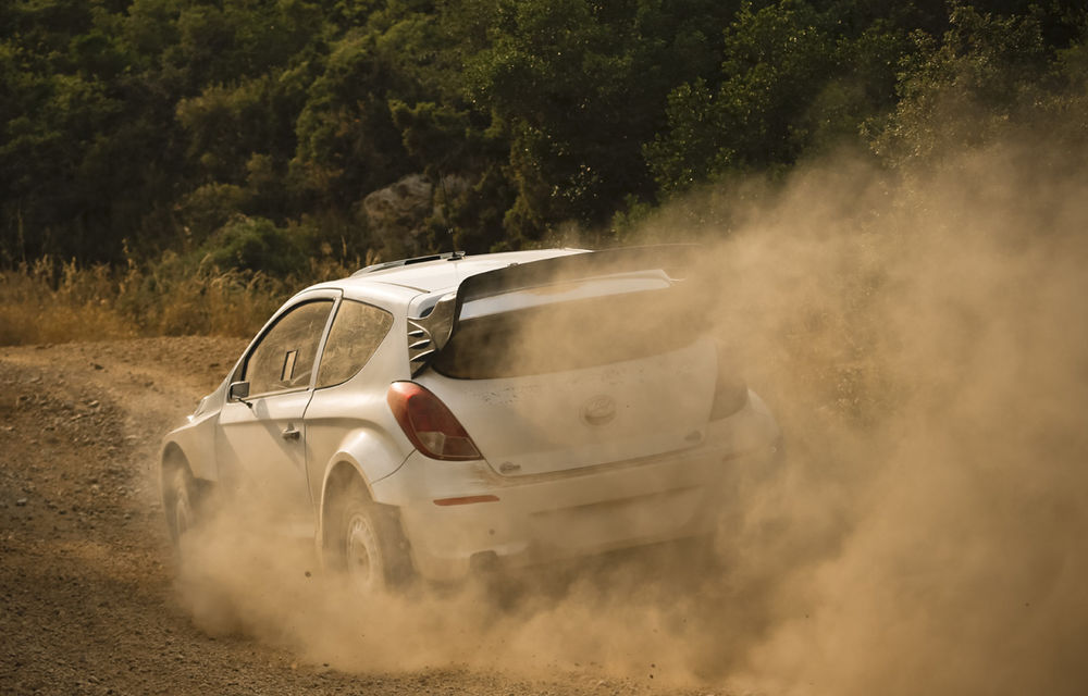 Hyundai a efectuat primele teste pe macadam cu i20 WRC - Poza 3