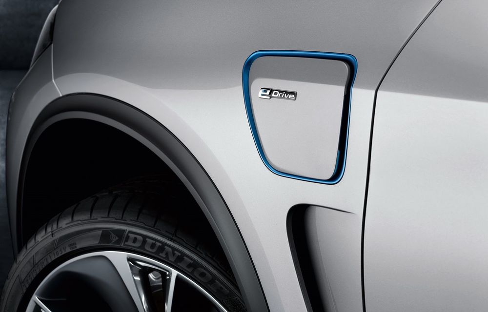 BMW Concept5 eDrive, versiunea hibridă plug-in a lui X5, anunţă un consum mixt de 3.8 litri la sută - Poza 10