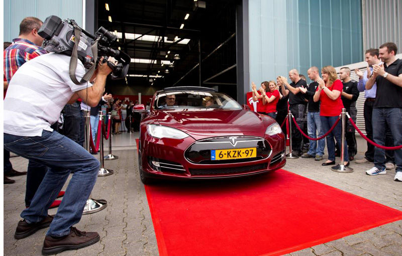 Tesla Motors a deschis în Olanda prima sa fabrică de asamblare din Europa - Poza 1