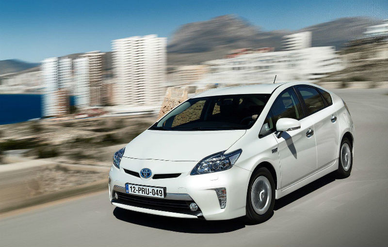 Toyota Prius: viitoarea generaţie va fi mai puternică şi va avea cel mai eficient motor pe benzină din lume - Poza 1