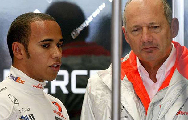 Ron Dennis: &quot;Nu m-am opus plecării lui Hamilton de la McLaren&quot; - Poza 1