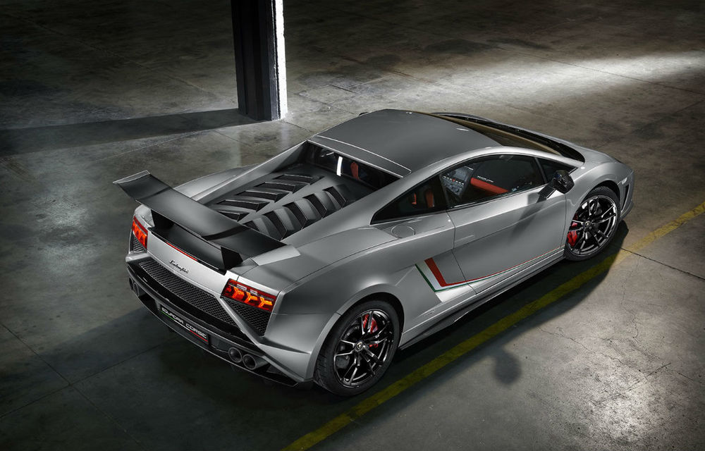 Lamborghini Gallardo LP 570-4 Squadra Corse este vedeta mărcii italiene la salonul german - Poza 1
