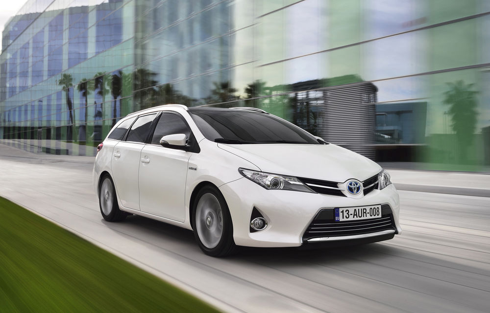 Preţuri Toyota Auris break în România: start de la 16.967 euro - Poza 1