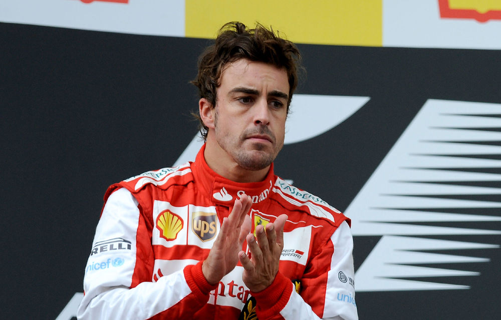 Alonso renunţă la achiziţionarea echipei de ciclism - Poza 1 Alonso renunţă la achiziţionarea echipei de ciclism - Poza 1