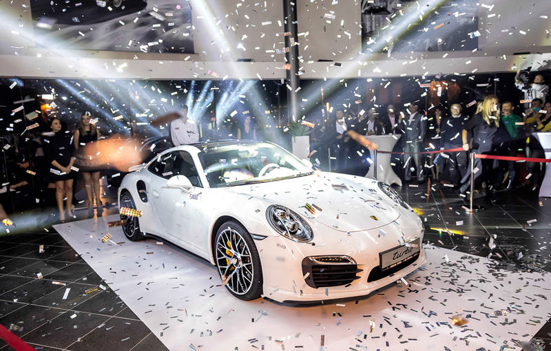 Noul 911 Turbo, premiera deschiderii oficiale a primului Centru Porsche din România - Poza 6
