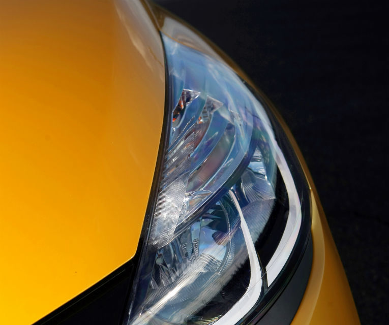 Renault Sport Experience: senzații tari pe circuit cu sportivele Renault - Poza 5