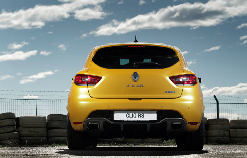 Renault Sport Experience: senzații tari pe circuit cu sportivele Renault - Poza 4