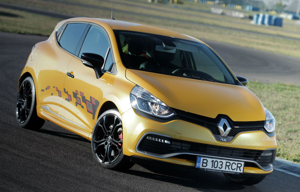 Renault Sport Experience: senzații tari pe circuit cu sportivele Renault - Poza 18