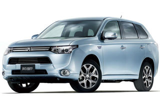 Mitsubishi Outlander PHEV - SUV-ul hibrid alimentat la priză ajunge şi în Europa