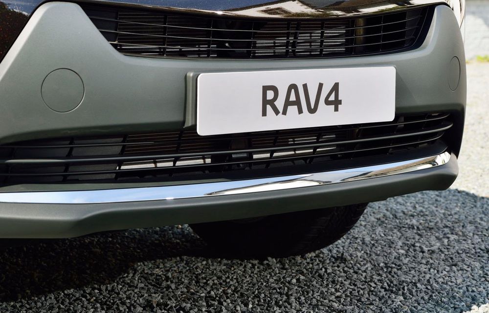 Toyota RAV4 primeşte o nouă versiune şi o echipare îmbunătăţită - Poza 12