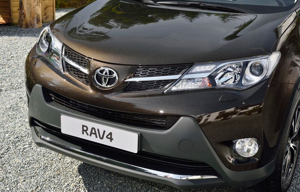 Toyota RAV4 primeşte o nouă versiune şi o echipare îmbunătăţită - Poza 15