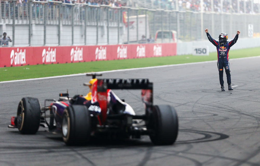 GALERIE FOTO şi VIDEO: Vettel a sărbătorit cu stil al patrulea titlu mondial din carieră - Poza 3