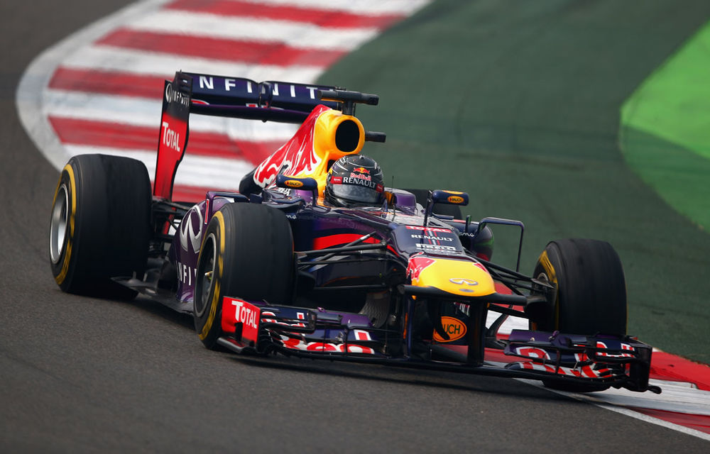 Red Bull: &quot;Schimbarea pneurilor, unul dintre factorii care a contribuit la titlul lui Vettel&quot; - Poza 1