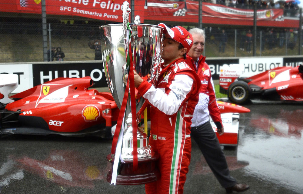 15.000 de fani Ferrari şi-au luat rămas bun de la Massa la Maranello - Poza 1