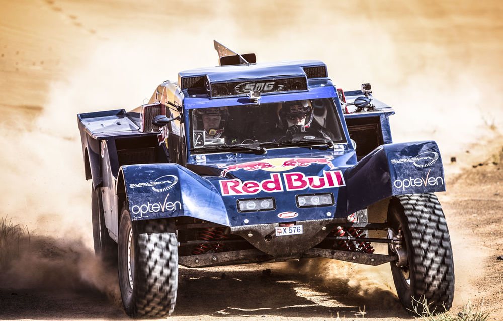 Carlos Sainz va concura în Raliul Dakar 2014 pentru Red Bull SMG Rally Team - Poza 1
