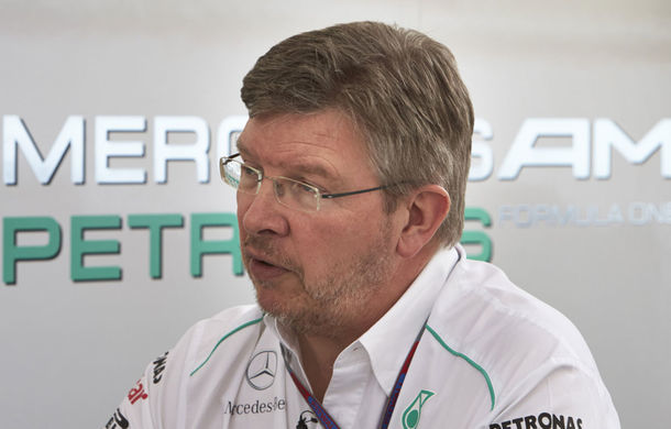 Mercedes insistă că Brawn ar putea rămâne la echipa în 2014 într-o altă funcţie - Poza 1