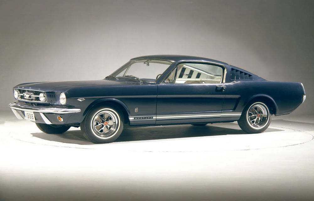 POVEŞTI AUTO: Ford Mustang - 50 de ani de legendă - Poza 1