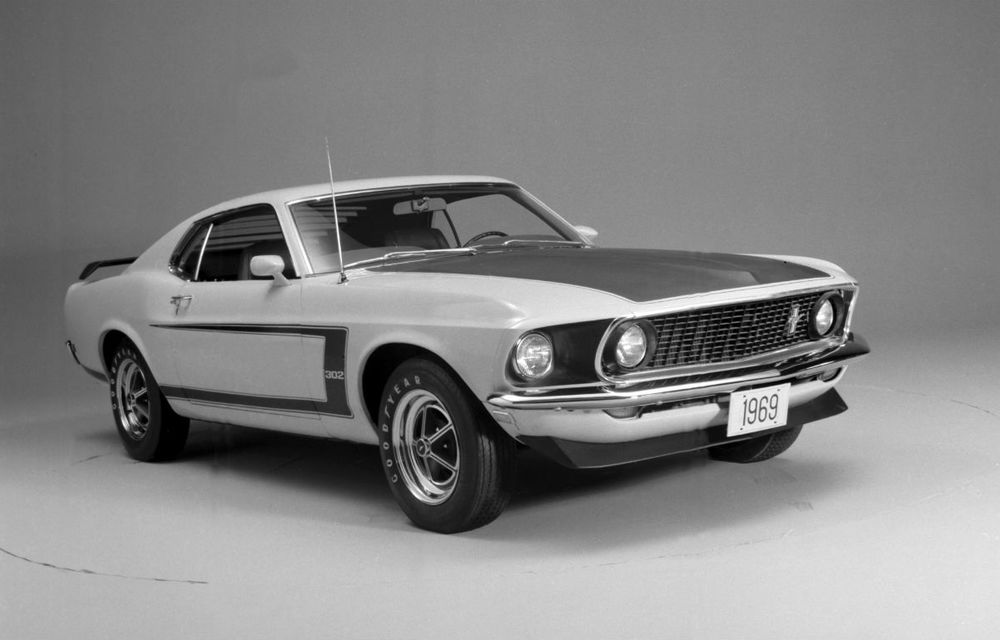 POVEŞTI AUTO: Ford Mustang - 50 de ani de legendă - Poza 9