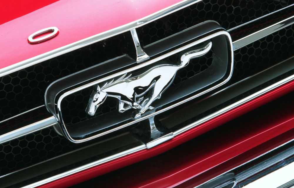 POVEŞTI AUTO: Ford Mustang - 50 de ani de legendă - Poza 31
