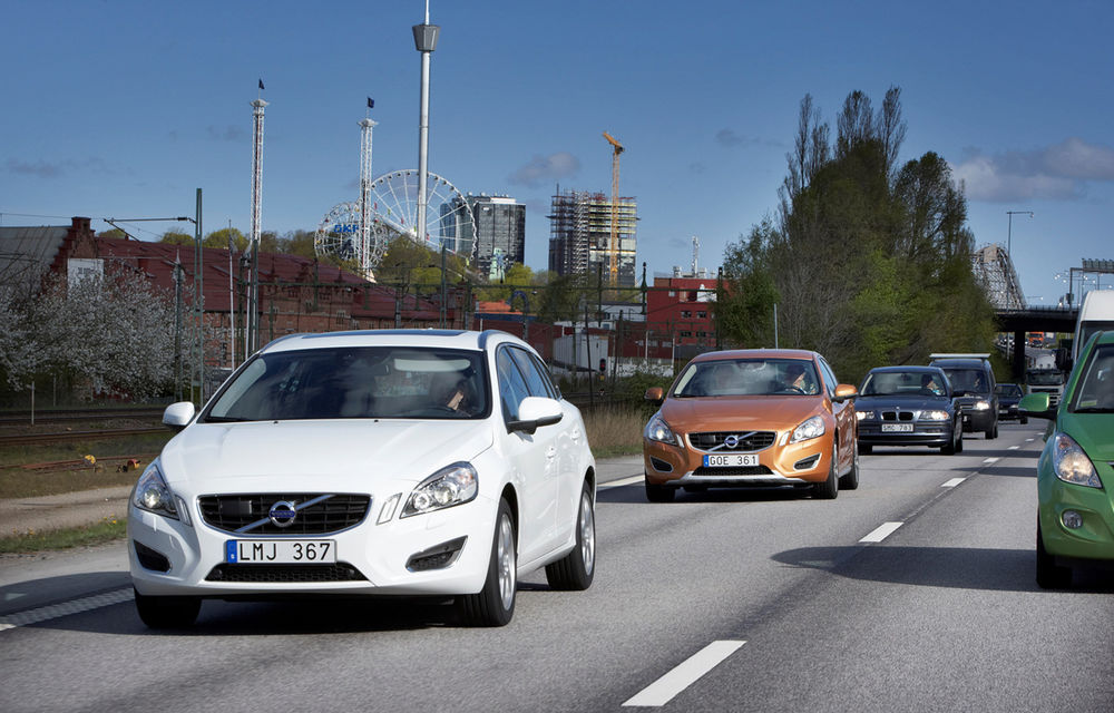Volvo &quot;aruncă&quot; în traficul din Goteborg 100 de maşini experimentale care se pot conduce singure - Poza 8