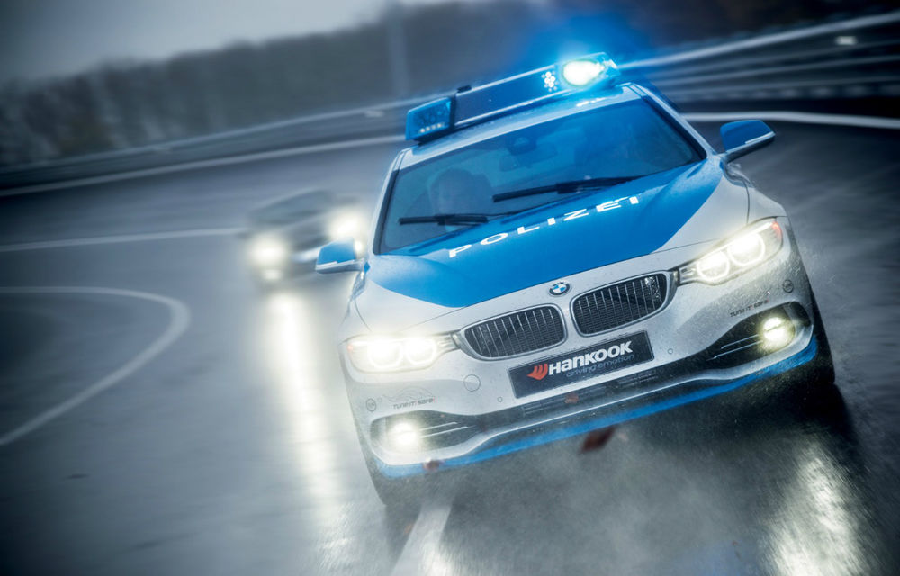 BMW Seria 4 Coupe a fost transformat în maşină de poliţie pentru Salonul de tuning de la Essen - Poza 4